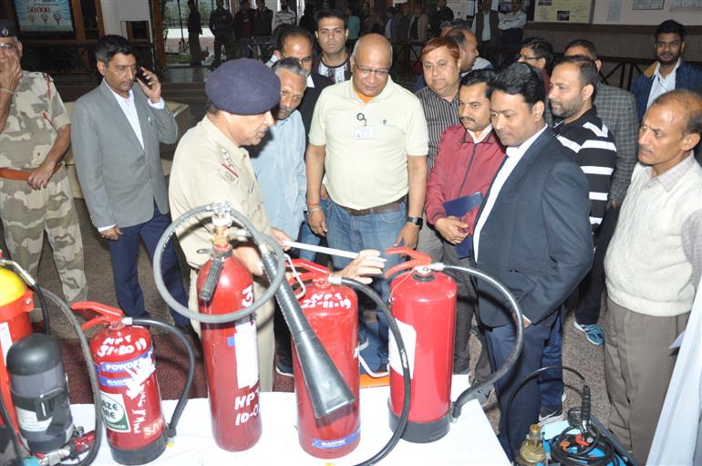 रामपुर एचपीएस, बायल में राष्ट्रीय अग्नि सेवा सप्ताह का समापन समारोह आयोजित