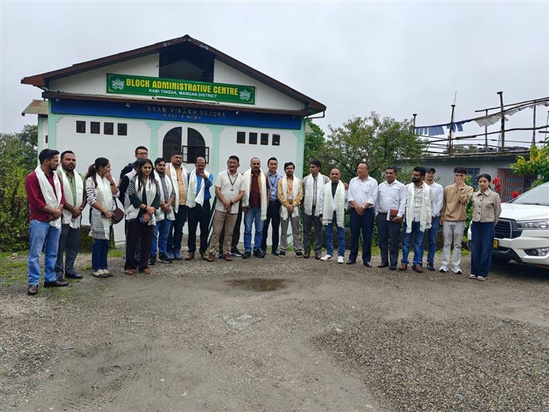 पीआईबी शिमला के 13 सदस्यीय मीडिया प्रतिनिधिमंडल ने काबी टिंगदा बीएसी का किया दौरा