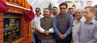 राजीव गांधी डे बोर्डिंग विद्यालयों के निर्माण पर खर्च हांेंगे 150 करोड़: रोहित