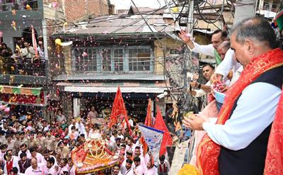 मुख्यमंत्री ने ऐतिहासिक शूलिनी मेले का शुभारम्भ किया