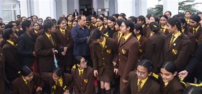 सदन की कार्यवाही देखने पहुंचे ऑकलैंड स्कूल व एचपीयू के छात्र-छात्राएं