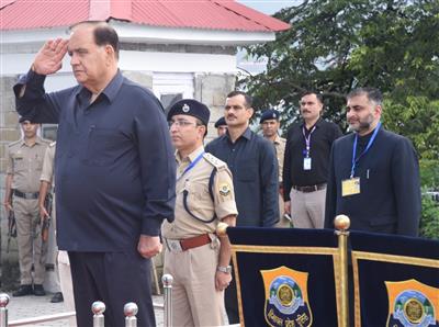 पाँचवें दिन की कार्यवाही के लिए विधान सभा सचिवालय पहुँचे अध्यक्ष कुलदीप सिंह पठानियां