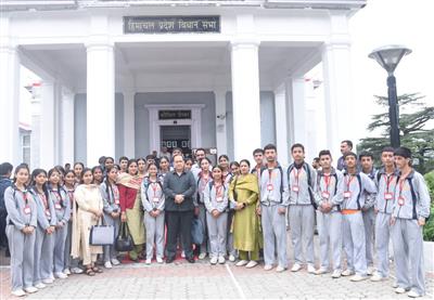 भारत विश्व का सबसे बड़ा और सशक्त लोकतंत्र: कुलदीप पठानियां