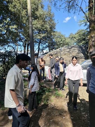 Special Swachh Bharat Campaign Organised at Kamna Mata Temple on the Eve of Gandhi Jayanti
