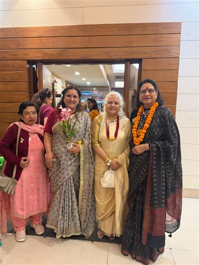 इनर व्हील क्लब शिमला की डिस्ट्रिक्ट चेयरमैन डॉ. किरण जैन ने की सराहना